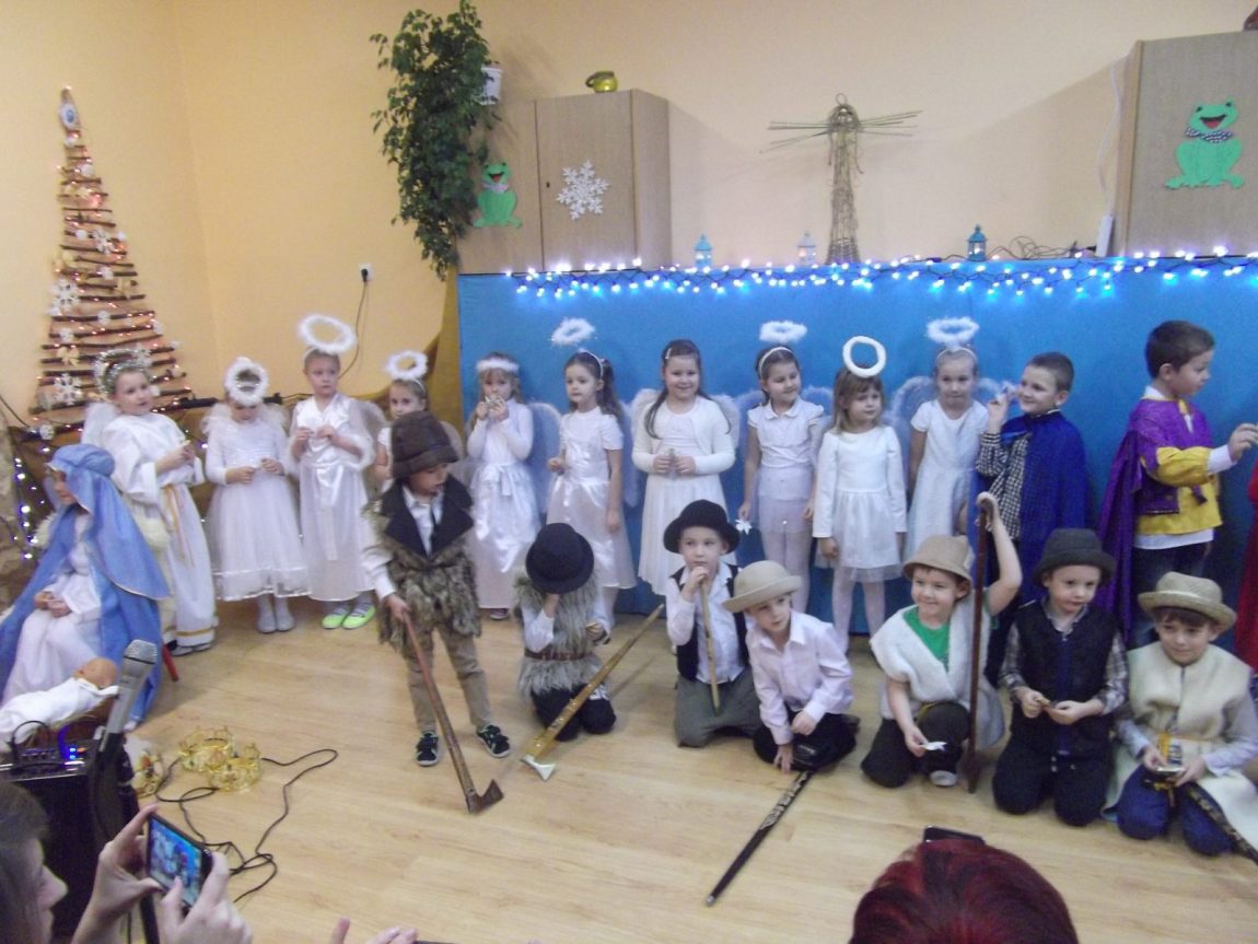 Jasełka w grupie „Żabki”